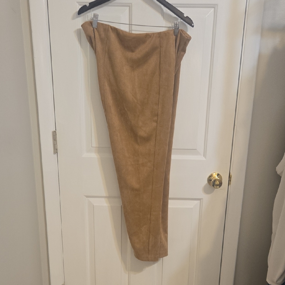 New Directions Camel Suede Pants